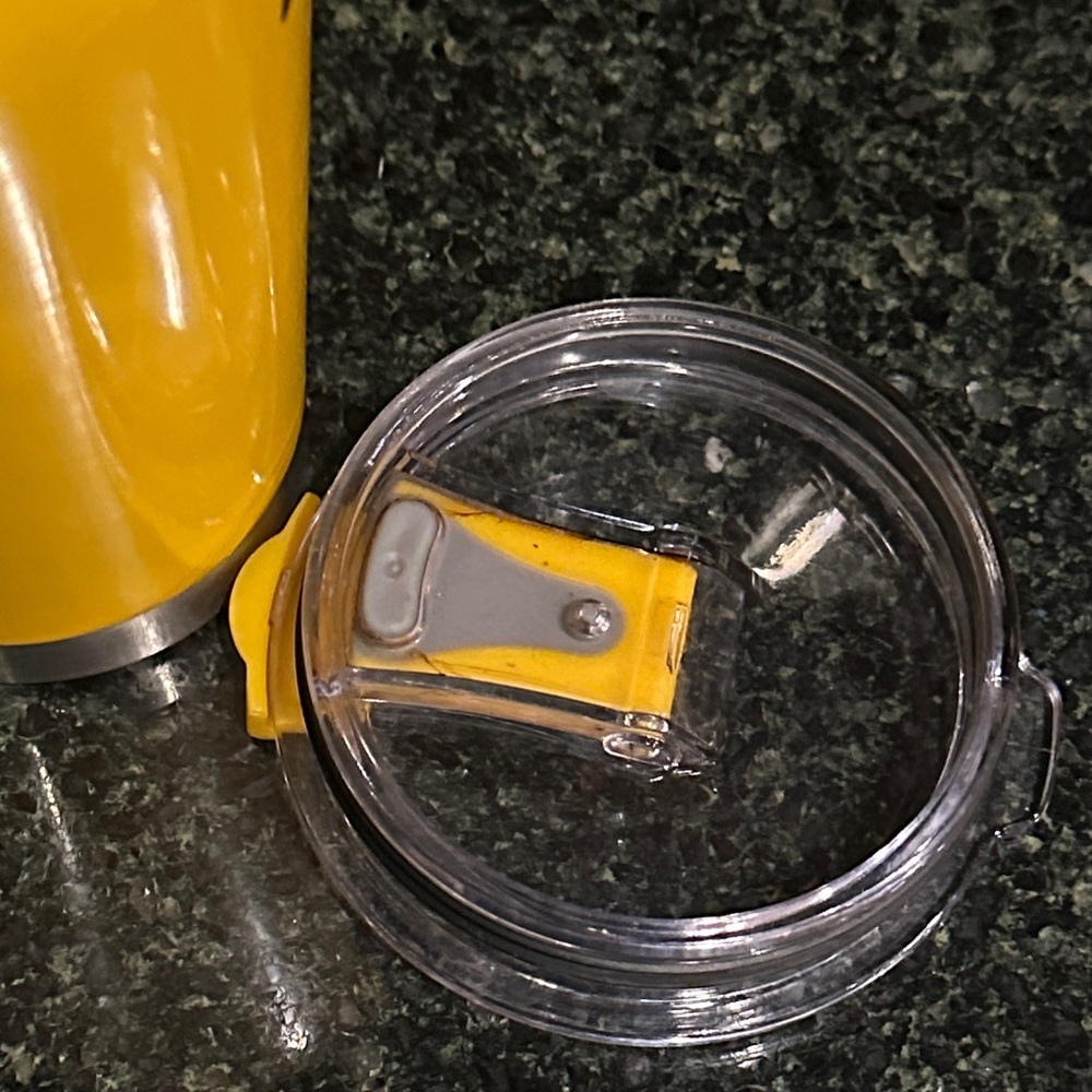 McCafé McDonald’s stainless steel timber with lid rare Yellow coffee cup EUC - Picture 8 of 8
